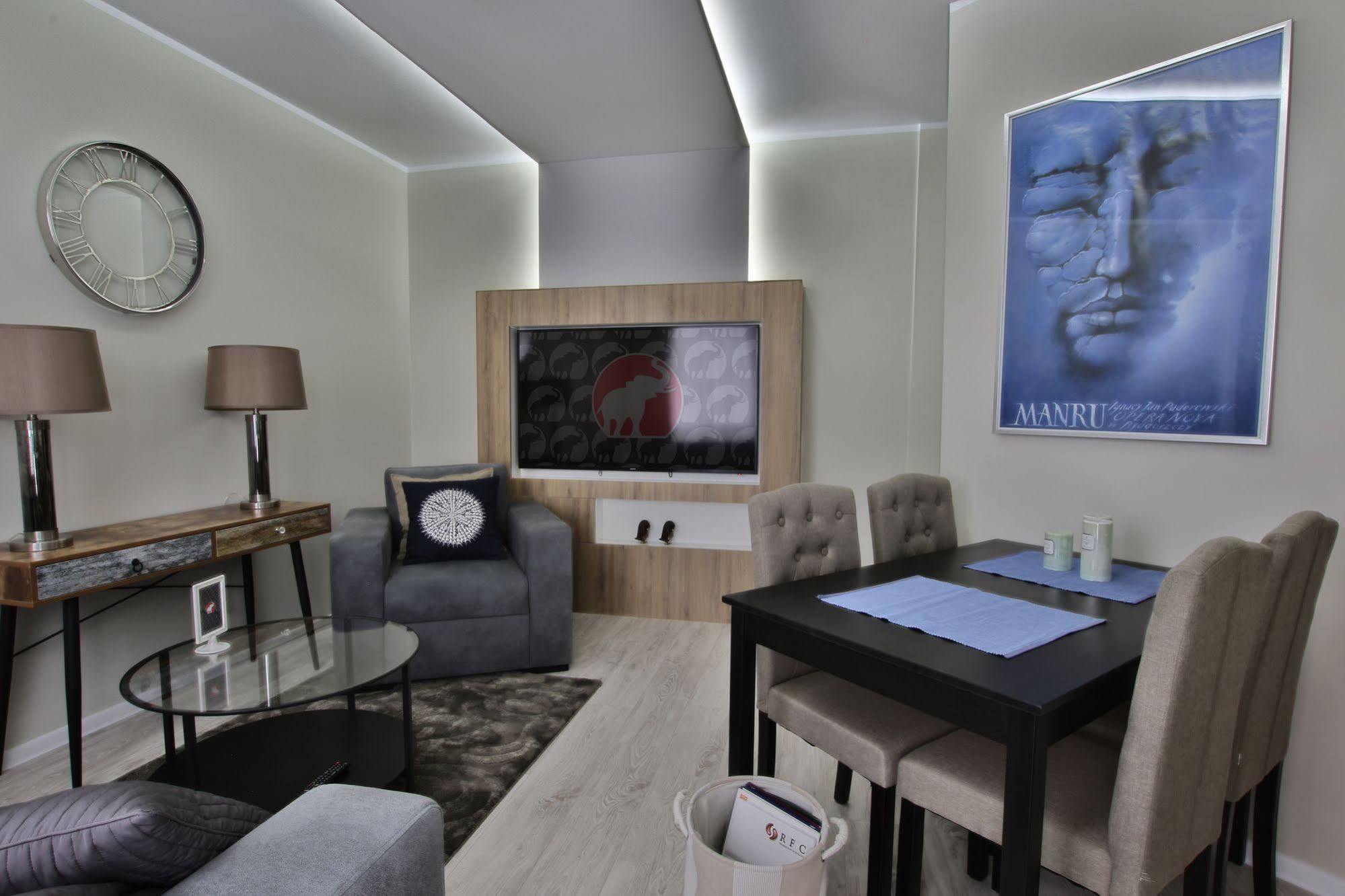 Apartamenty Bohaterow Kragujewca 6 比得哥什 外观 照片